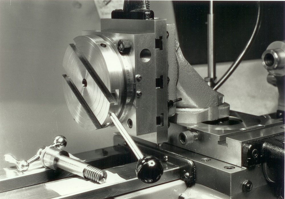 Geared Rotary Table